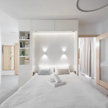 Warta River Comfort Апартаменти *